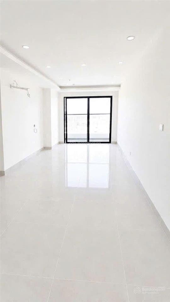 Căn 2 phòng ngủ ccu 01 phước long tầng trung view đông nam không bị chắn công trình