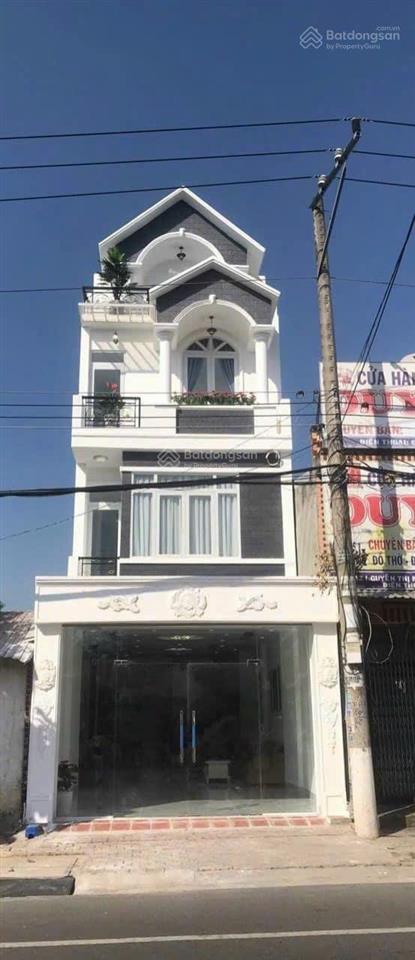 Cần bán nhà 1 trệt 2 lầu mặt tiền đường nguyễn thị minh khai phú hoà, đang có nguồn thu cho thuê