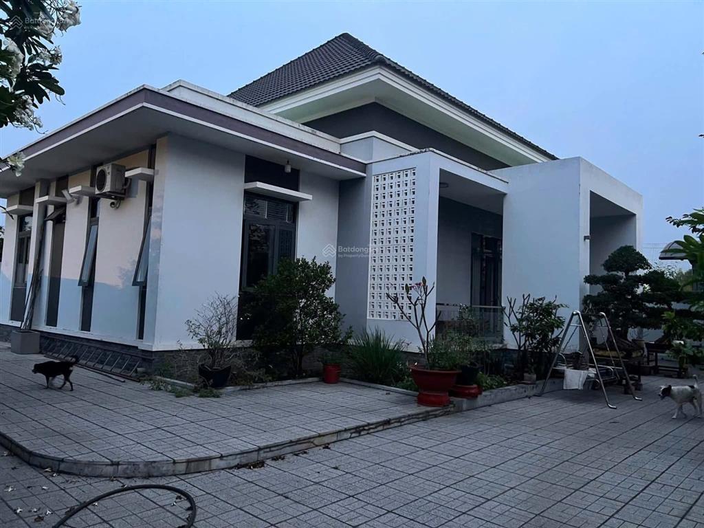 Cần bán nhà mái thái mt dx 037 phú mỹ cũ (phường bình dương mới)