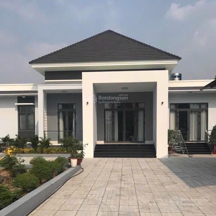 Cần bán nhà mái thái mt dx 037 phú mỹ cũ (phường bình dương mới)