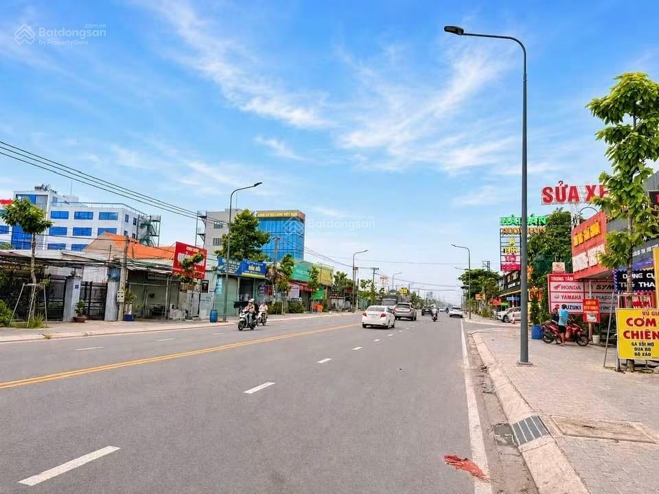 Cần bán lô đất mặt tiền đường huỳnh văn luỹ phú mỹ gần vòng xoay tpm , cây xăng hồ bửu