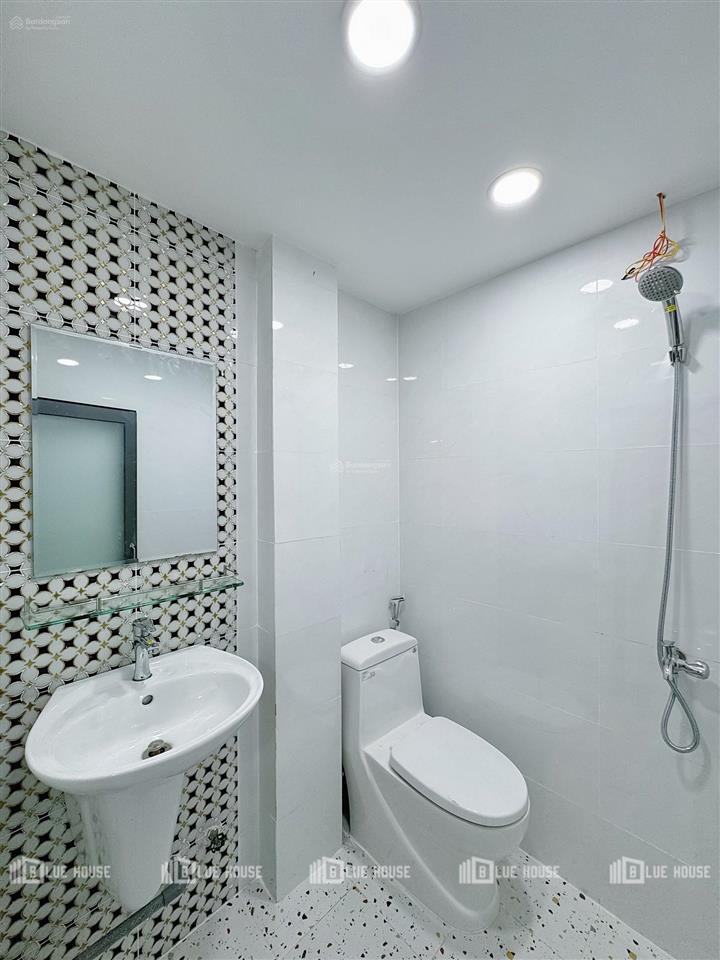 Chính chủ cho thuê phòng trọ tân phú ngay chợ tân hương, aeon tân phú, gần đại học công thương