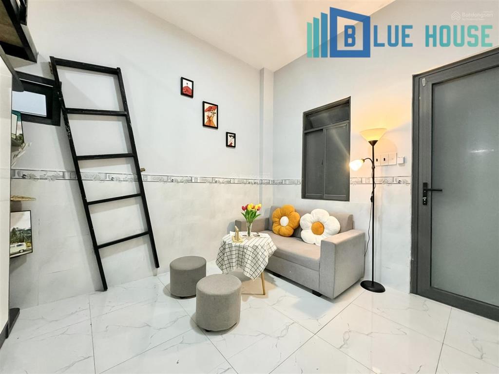 Phòng trọ tân phú duplex gác cao có cửa sổ nằm giữa đại học văn hiến và đại học công thương