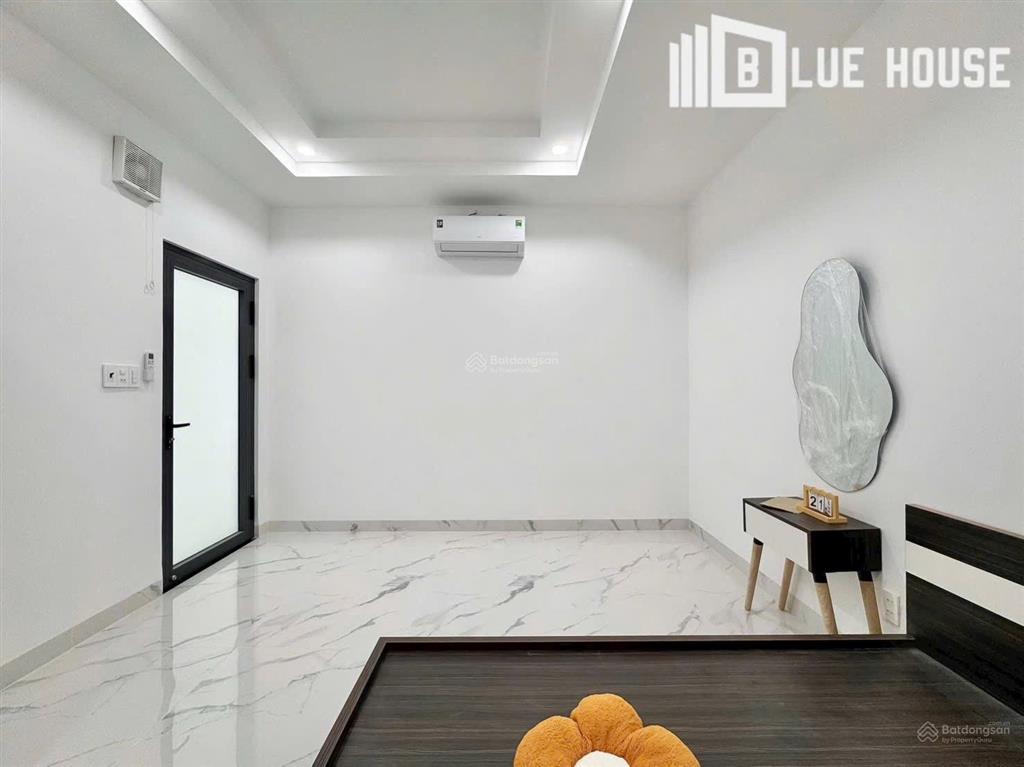 Căn hộ 1 phòng ngủ 1 phòng khách và bếp ngay luỹ bán bích, gần aeon tân phú