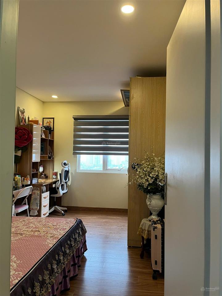 Căn hộ cao cấp cho thuê tại ngoại giao đoàn view biệt thự hướng kđt starlake cực thoáng