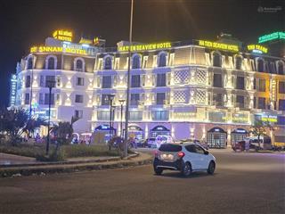 Bán hotel cao cấp, trung tâm chợ đêm hà tiên, 5 tầng, 11 phòng, thang máy, nội thất cao cấp