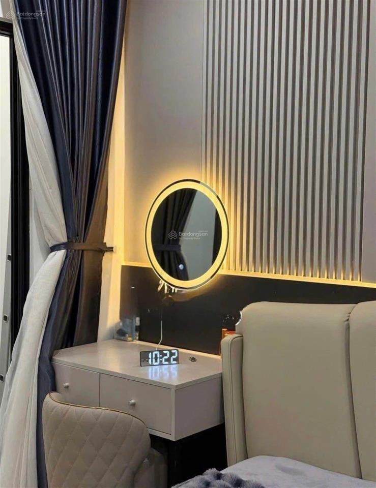 Nhà 3 tầng vip đẹp xuất sắc giá tốt đường cồn dầu 22  hòa xuân  đà nẵng