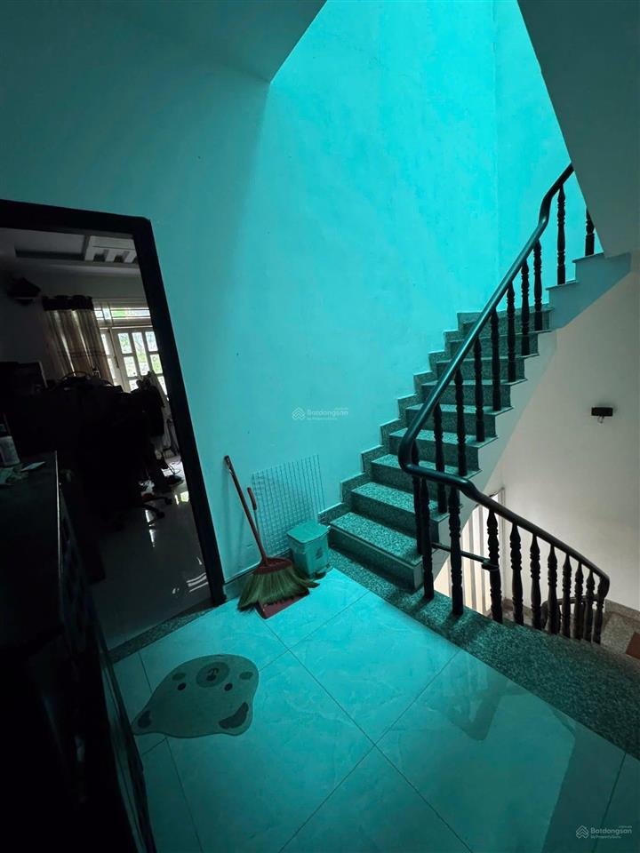 Bán nhà 5m x 13m, 4pn, hẻm 6m thông 1/ lâm thị hố, p. tân chánh hiệp, q.12
