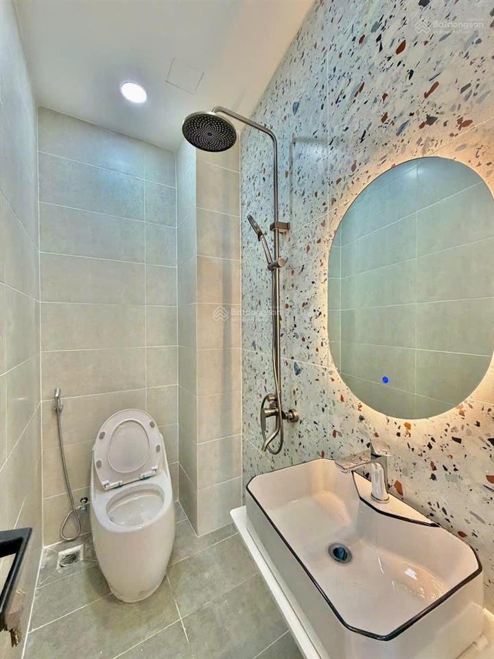 Bán nhà đẹp 40.6m2 đất, 3pn lê văn sỹ thông huỳnh văn bánh, phú nhuận