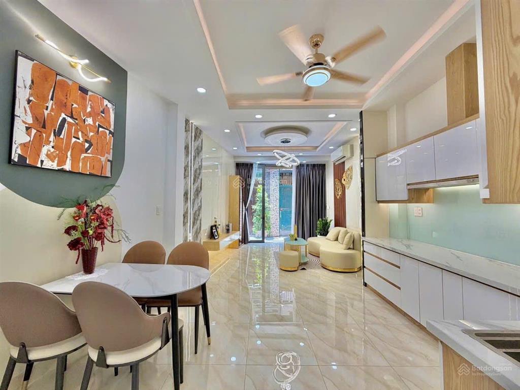 Bán nhà đẹp 40.6m2 đất, 3pn lê văn sỹ thông huỳnh văn bánh, phú nhuận