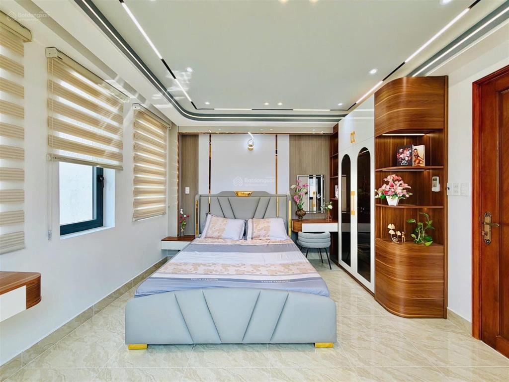 Nhà đẹp full nội thất 4pn nguyễn văn khối, p.9, gò vấp (p. thông tây hội)