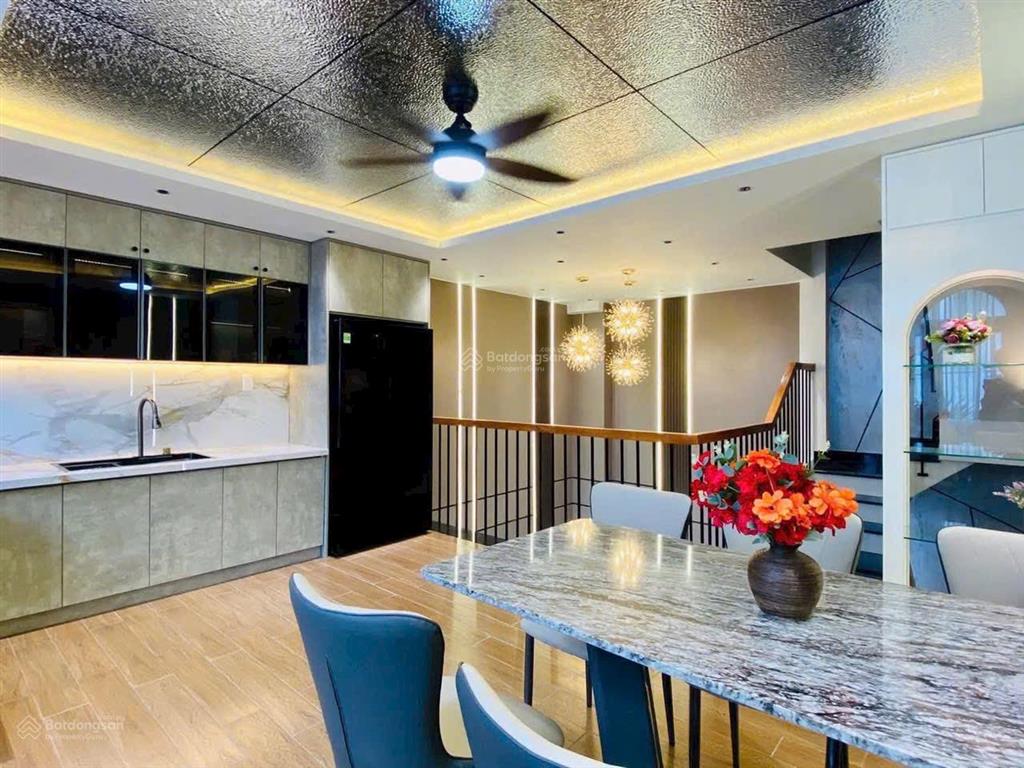 Bán nhà đẹp 40m2 đất, 4pn, full nội thất hẻm xe hơi 6m huỳnh văn nghệ, p. 12, gò vấp
