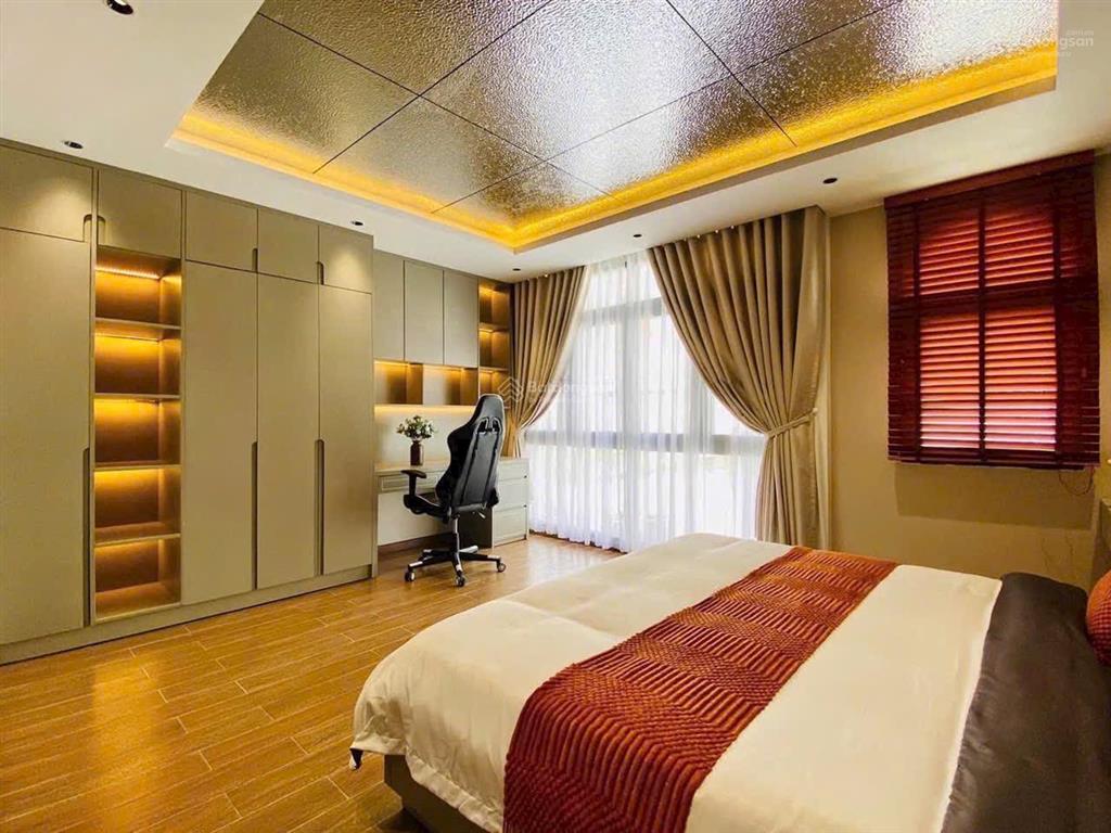 Bán nhà đẹp 40m2 đất, 4pn, full nội thất hẻm xe hơi 6m huỳnh văn nghệ, p. 12, gò vấp