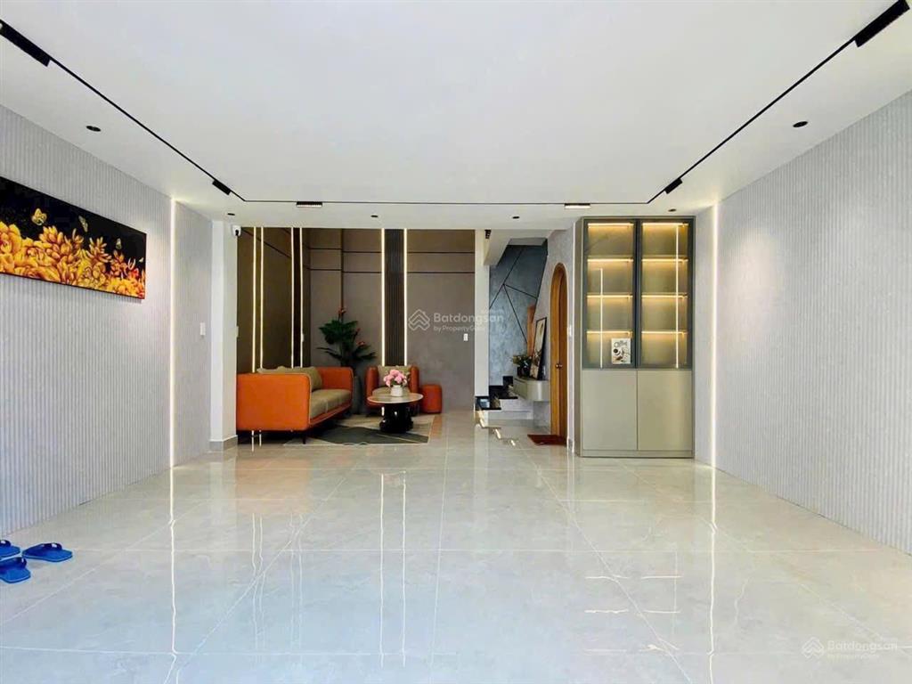 Bán nhà đẹp 40m2 đất, 4pn, full nội thất hẻm xe hơi 6m huỳnh văn nghệ, p. 12, gò vấp