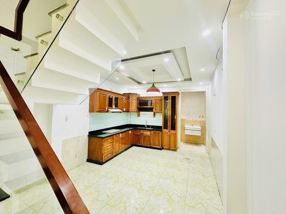 Mt đường số 9 p8gv gần cv tiện kdbb 34x15 cn42m2 lầu 2pn tiện +pn đường trc nhà 8m xh ngủ nhà