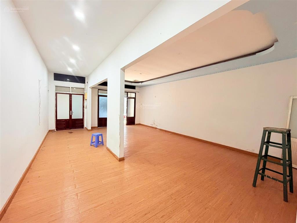 Chỉ 8,8 tỷ cho căn nhà 101.3m2 đất hẻm ba gác 1/ đường nguyễn hồng đào, p. 14, q. tân bình