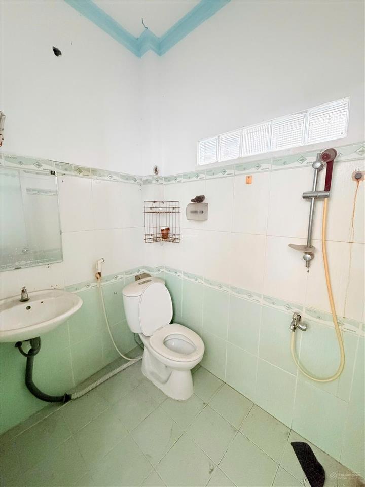 Chỉ 8,8 tỷ cho căn nhà 101.3m2 đất hẻm ba gác 1/ đường nguyễn hồng đào, p. 14, q. tân bình