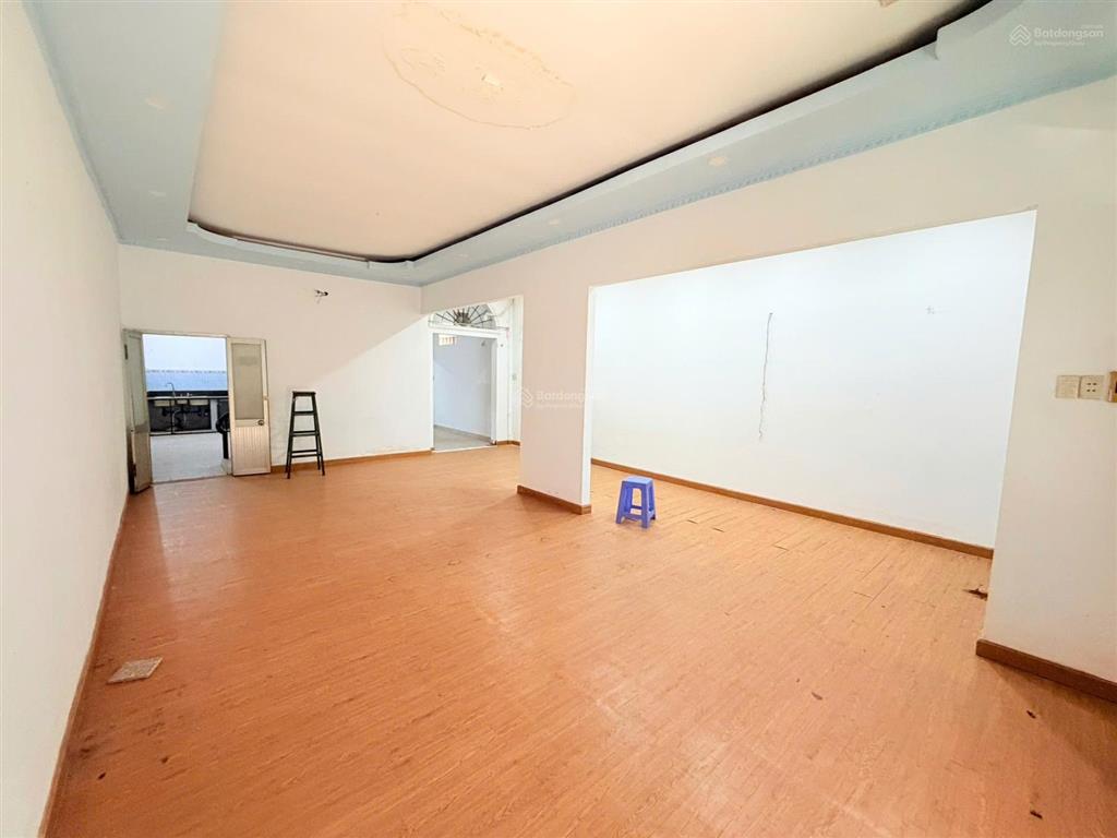 Chỉ 8,8 tỷ cho căn nhà 101.3m2 đất hẻm ba gác 1/ đường nguyễn hồng đào, p. 14, q. tân bình