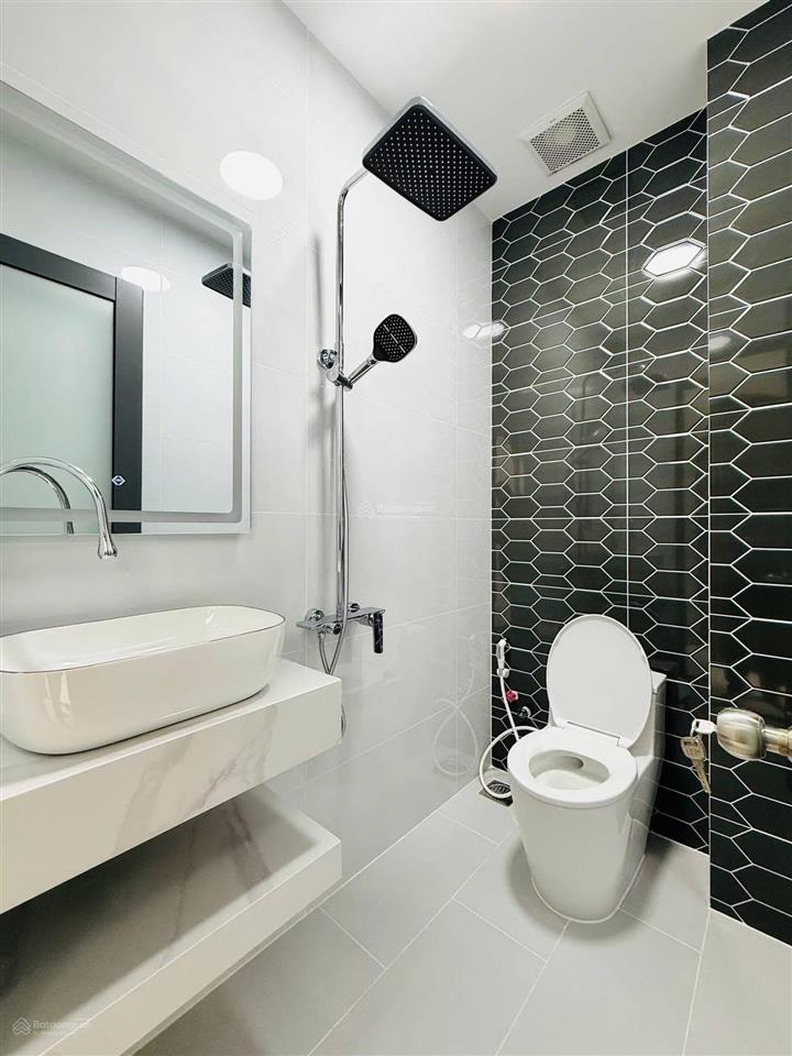 Nguyễn sỹ sách p15 tb đúc 3t 3,11x14 3pn 4vs st giá 5t6  0786 555 *** hiệp land