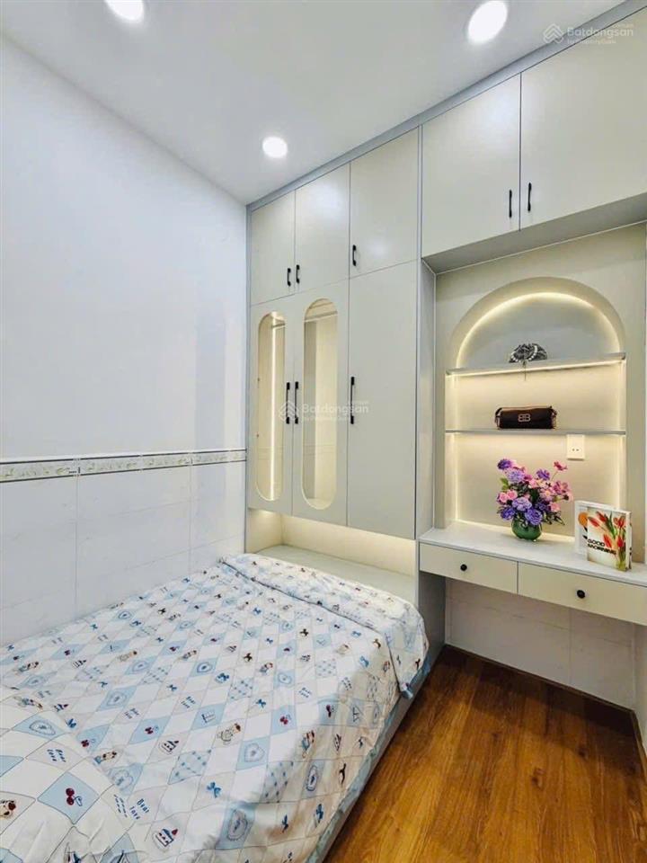 // quang trung p8gv 3,2x8 lầu 2pn2vs balcony full nt h.tb đg 3m cách hxh15m giá 3ty88  0786 555 ***