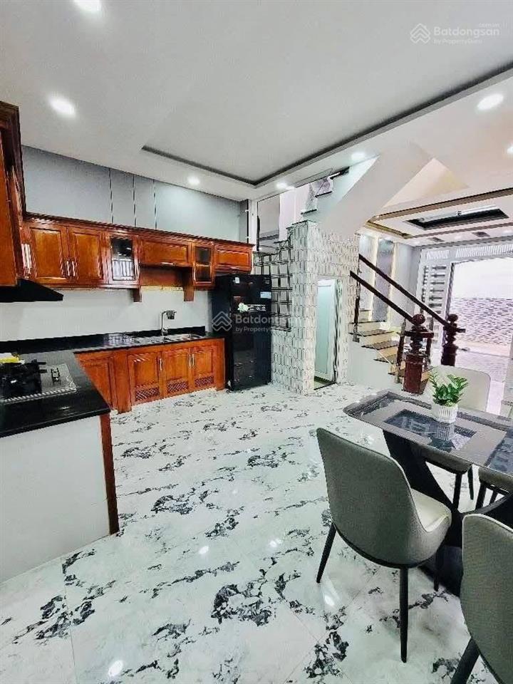 Quang trung p8 gv hxh thông 51,9m2, 5x10,25m, lầu 2pn 3vs balcon full nt  0786 555 *** hiệp land