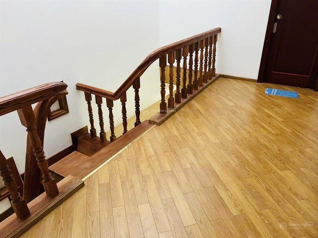 Nhà hxh 8m lầu 3,65x25 btct ốp gỗ full sân xh giá 8t2 nh cho vay 7t9  0786 555 *** hiệp land
