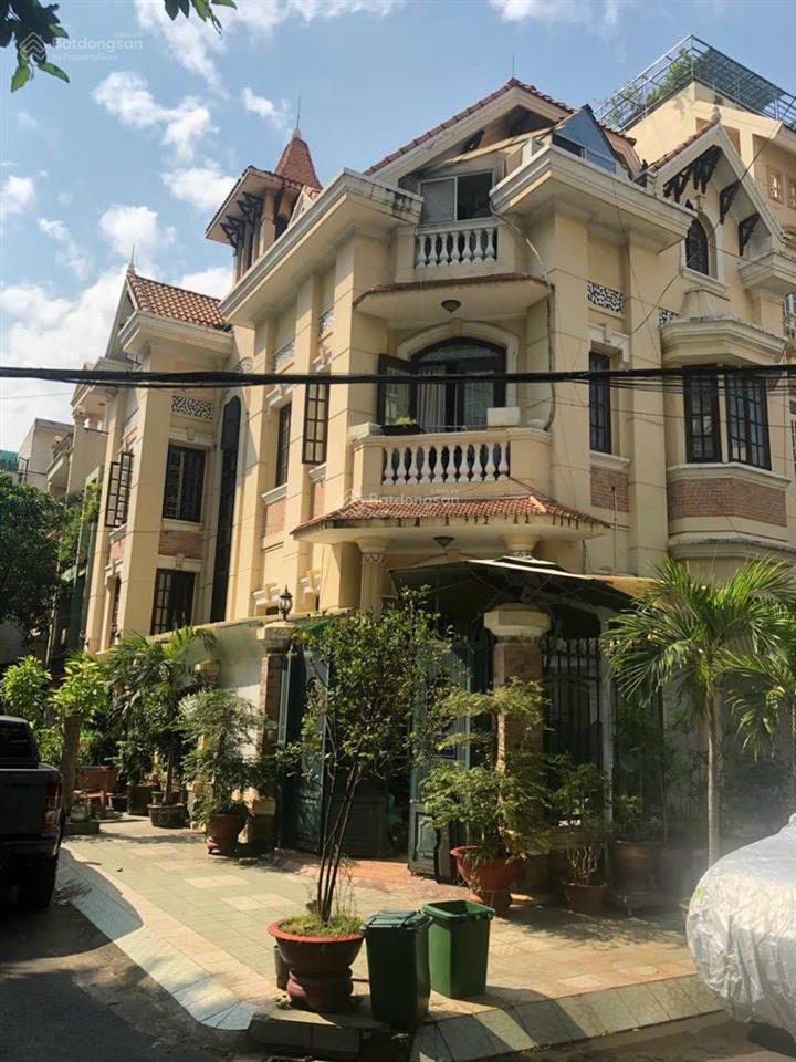 Cho thuê 1 phòng trong bt 1pn 1wc, 42m2 giá cực chất tại 28/1/1820 huỳnh lan khanh, p2, q tân bình