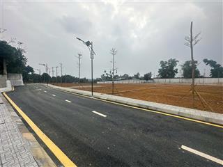 Bán đất nền hòa lạc, diện tích 100m2, cạnh trường đại học quốc gia, mặt tiền 5m, đường vào 12m