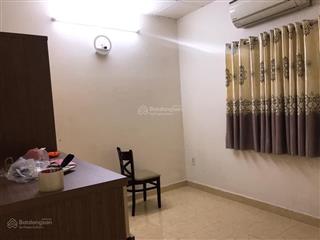 Bán chung cư bàu cát 2 thang bộ diện tích 54m, 2pn  sổ hồng rồi giá 2,5 tỷ