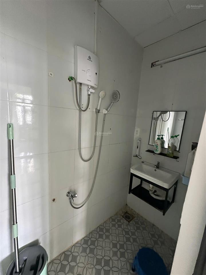 Cần bán chung cư 312 lạc long quân quận 11  sổ hồng rồi , dt 64m 2pn giá 3,4 tỷ