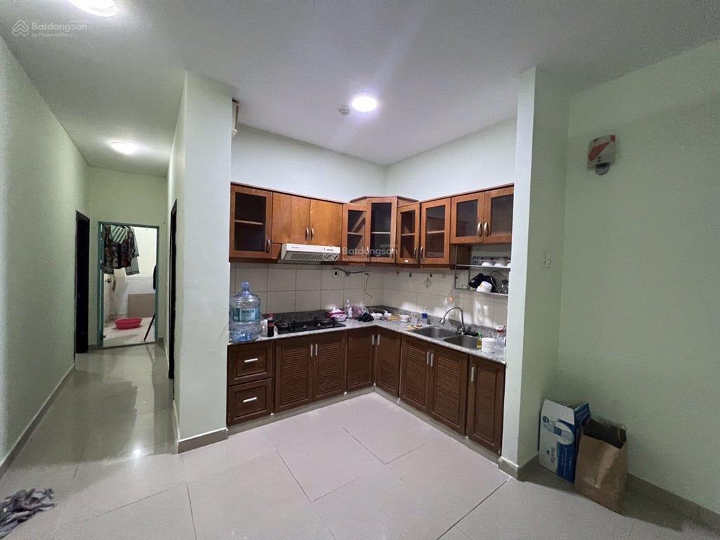 Cần bán chung cư sacomreal 584 diện tích 76m, 2pn  sổ hồng rồi, giá 3,4 tỷ