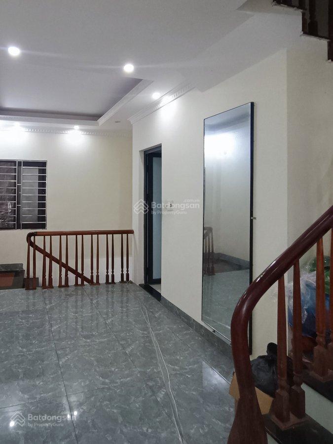 Bán nhà phố yên hòa, cầu giấy, 42m2, 5 tầng, ngõ thông, ô tô 50m, lô góc, 9 tỷ