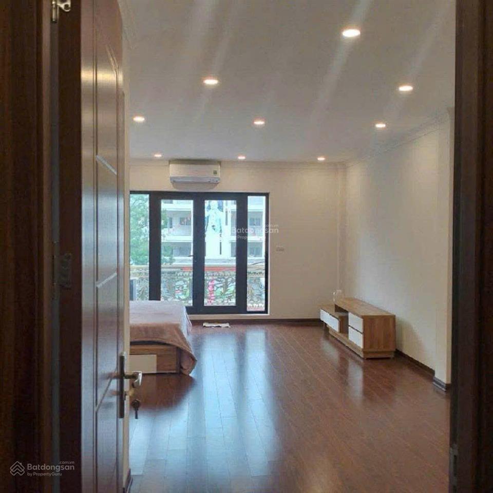 Bán nhà mới ngõ 385 hoàng quốc việt, cầu giấy, 7 tầng, thang máy, ô tô, vỉa hè, 26 tỷ