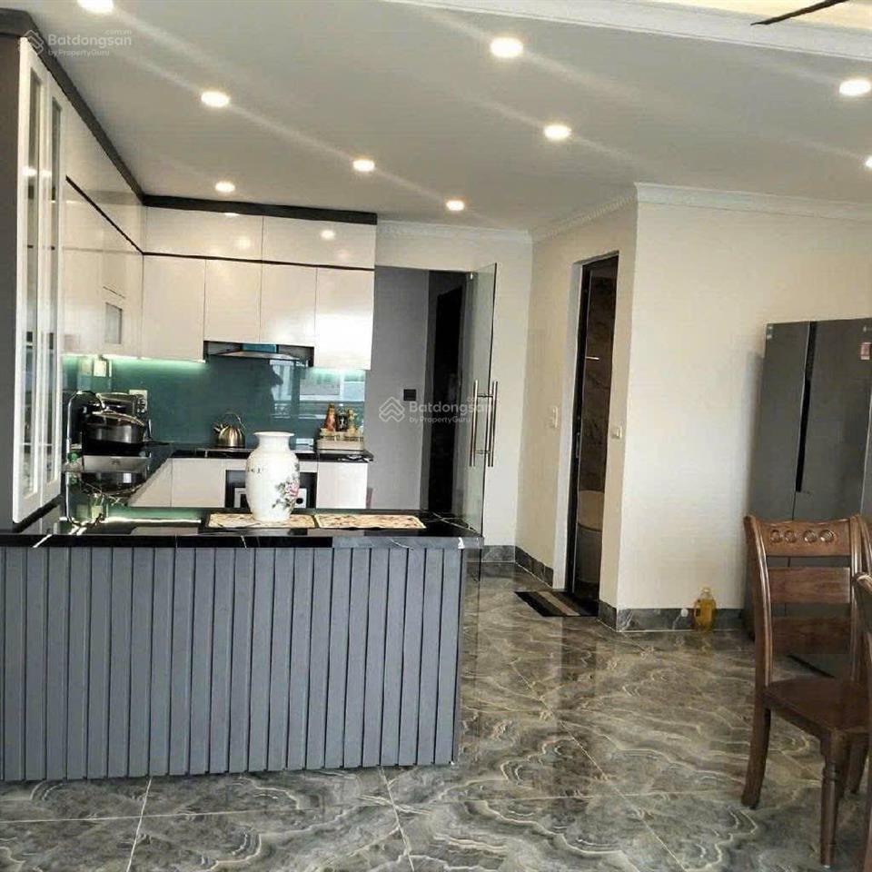 Bán nhà mới ngõ 385 hoàng quốc việt, cầu giấy, 7 tầng, thang máy, ô tô, vỉa hè, 26 tỷ
