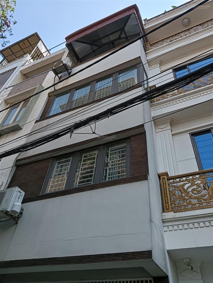 Bán nhà ngõ 37 dịch vọng, cầu giấy, 52m2, mặt tiền 4.5m, ngõ thông, full đồ, ô tô 30m, 11 tỷ