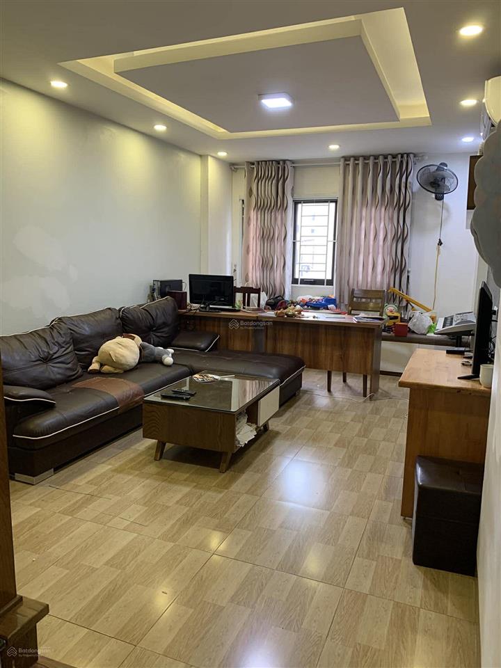 Bán nhà ngõ 37 dịch vọng, cầu giấy, 52m2, mặt tiền 4.5m, ngõ thông, full đồ, ô tô 30m, 11 tỷ