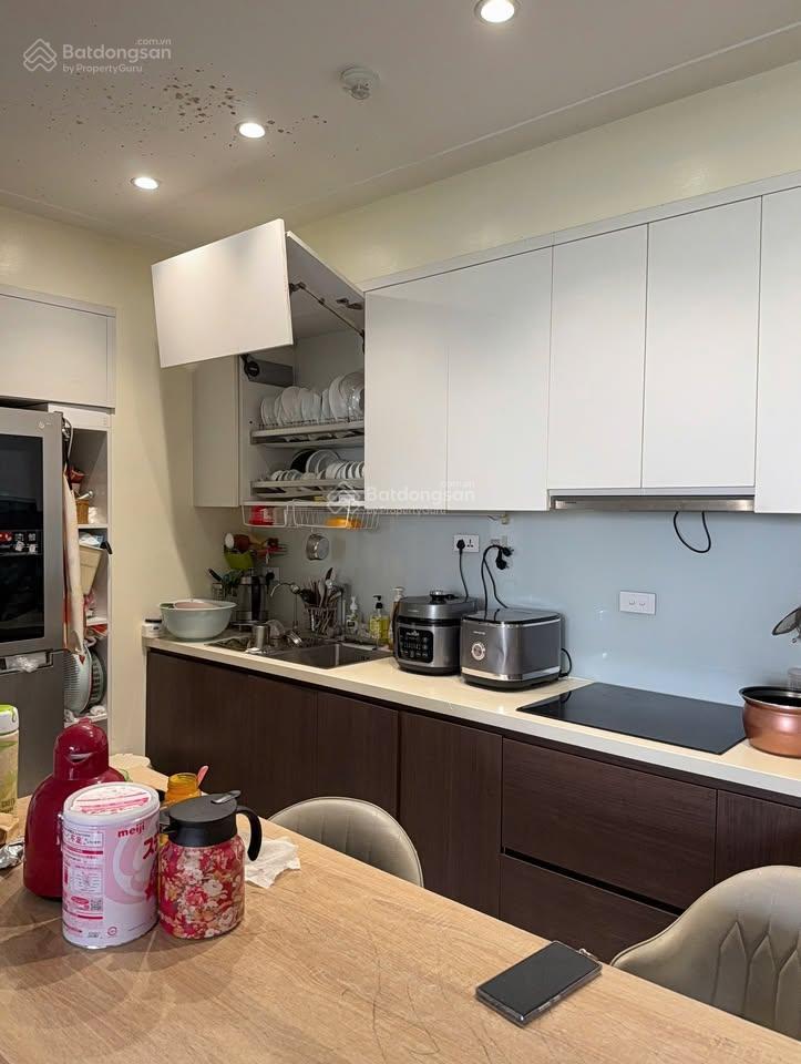 Bán cănhộ 3 pn, 107,6m2, full đồ, chung cư northern diamond, long biên, sổ đỏ sẵn sàng, có slot oto
