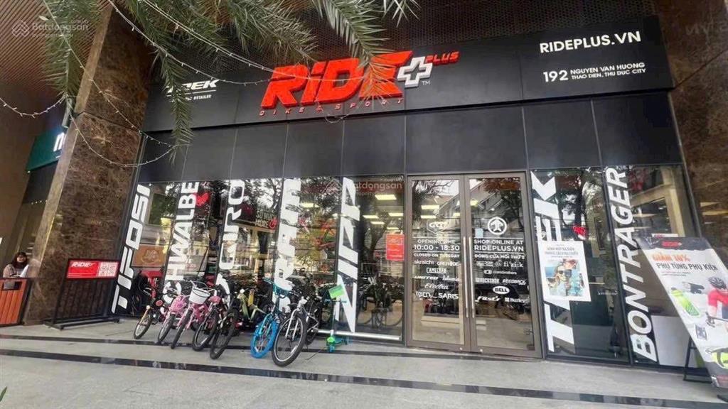 Shop khối đế thảo điền green, mt nguyễn văn hưởng. sổ hồng lâu dài, sẵn hđ thuê giá cao