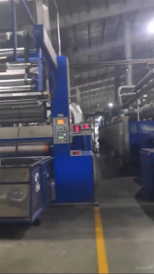 Bán nhanh công ty tp bến cát, bình dương
183.200m2 đất (18.3ha) và nhà xưởng. sổ hồng công chứng.