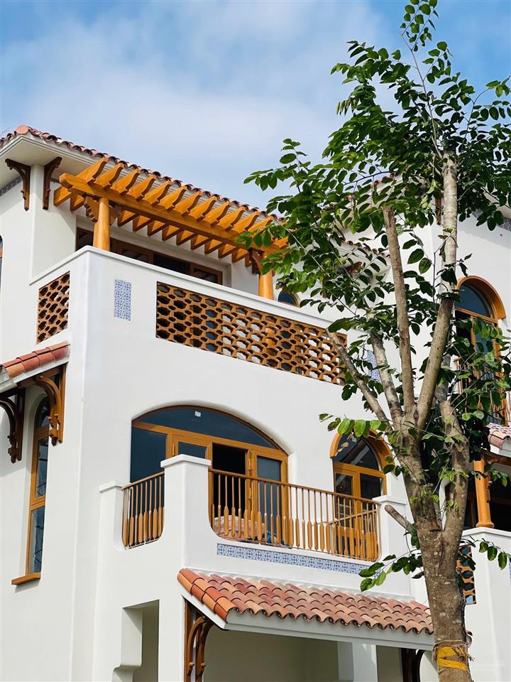 Cần bán gấp nhà phố căn góc 2 mặt tiền tại blanca city! sản phẩm khan hiếm, chỉ 21 căn toàn dự án.