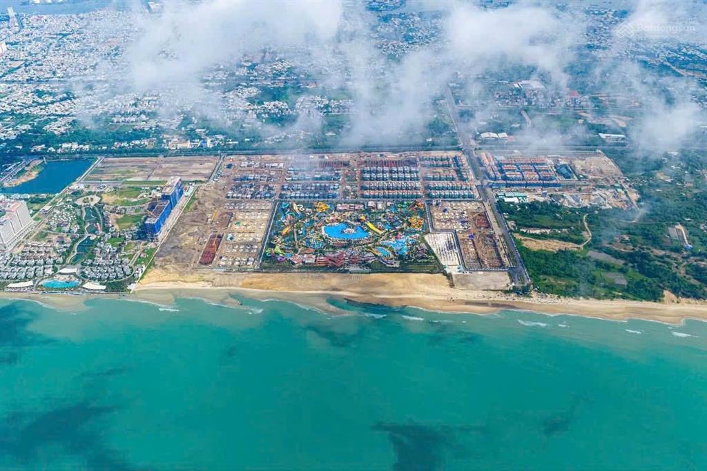 Cần bán gấp nhà phố căn góc 2 mặt tiền tại blanca city! sản phẩm khan hiếm, chỉ 21 căn toàn dự án
