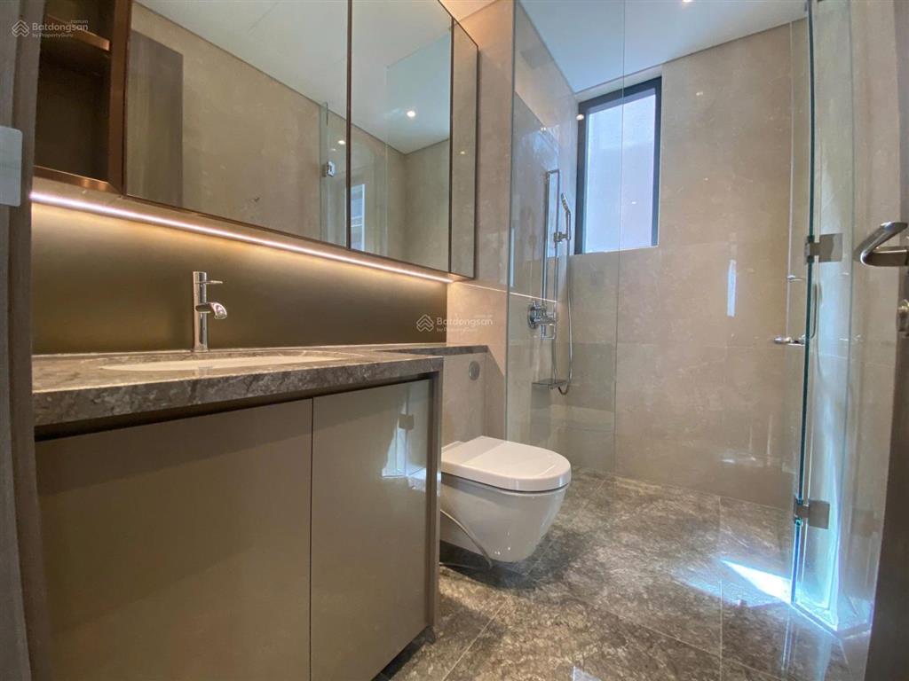 Deal tốt cho căn hộ 3pn tại the marq, tầng cao view city. bàn giao full nt, sẵn hđ thuê tặng 2 ô xe