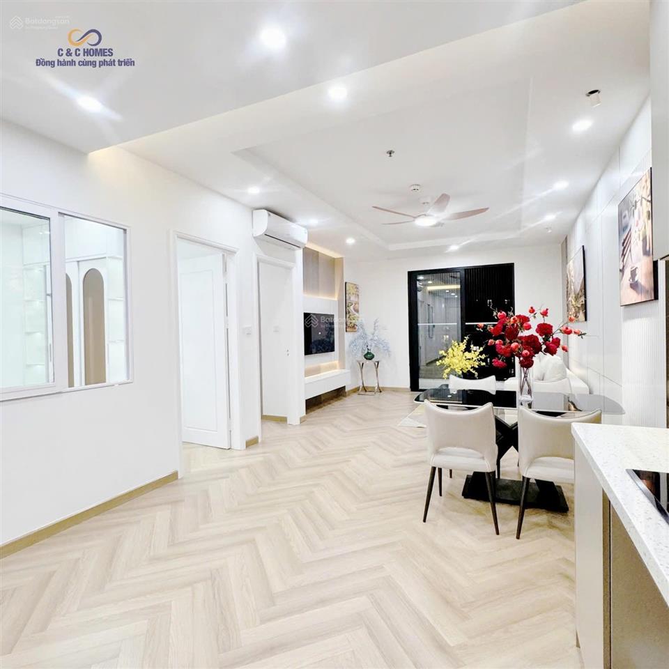 Cho thuê 2 ngủ 2 vệ sinh tòa t10 times city đầy đủ đồ giá chỉ 15 triệu/tháng, vào ở luôn