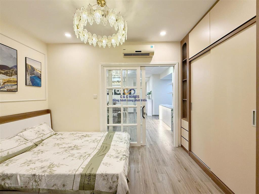 Bán căn 2 ngủ 2 vệ sinh t11 times city 83m², tòa trung tâm, giá tốt, nhỉnh 8 tỷ