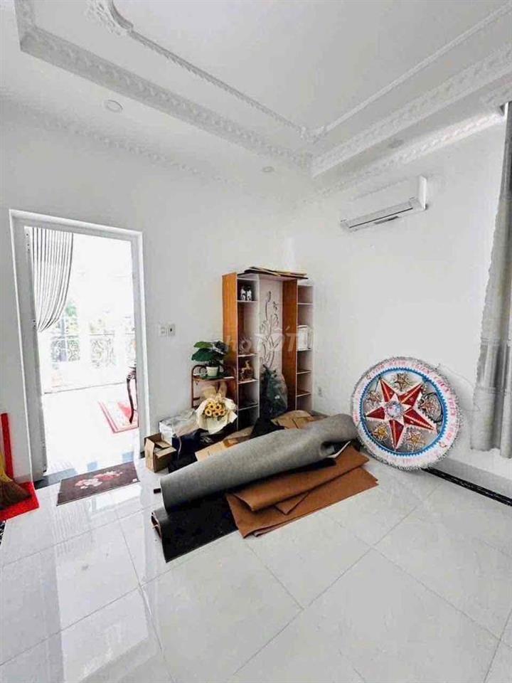 BIỆT THỰ 3 TẦNG SÂN THƯỢNG - KDC XÂY DỰNG CẦN THƠ (7PN)