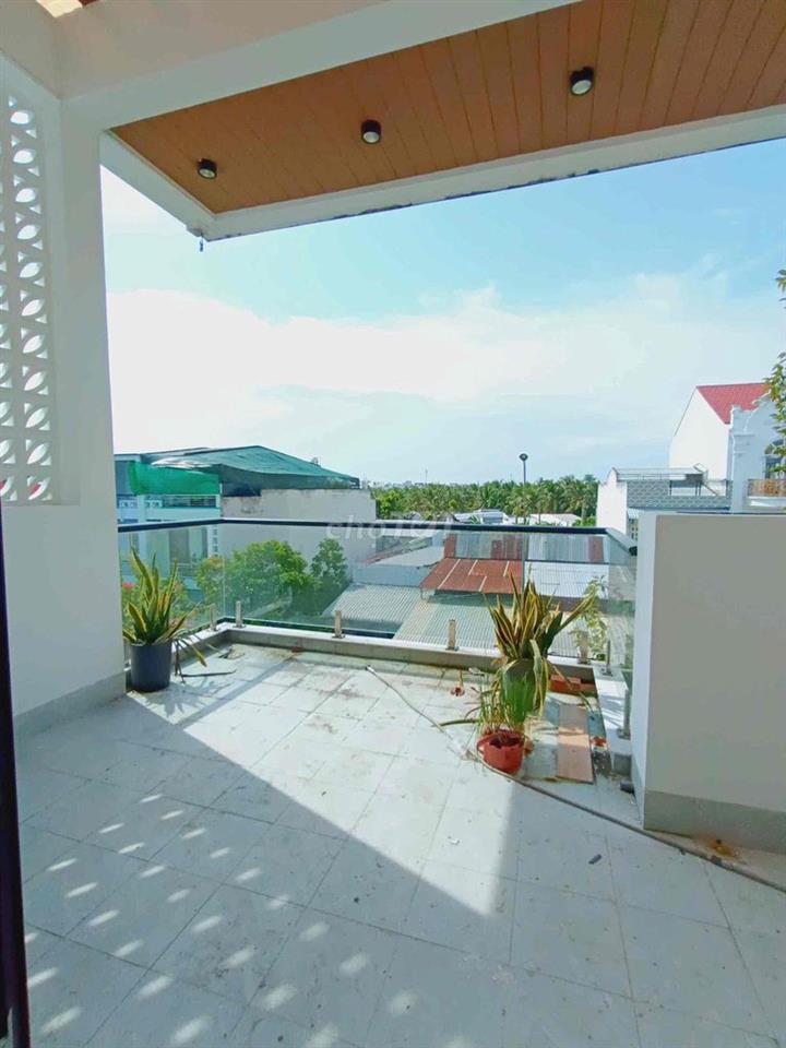 BÁN NHÀ 2 LẦU - KDC NÔNG THỔ SẢN TP CẦN THƠ (GẦN BỆNH VIỆN HOÀN MỸ) -