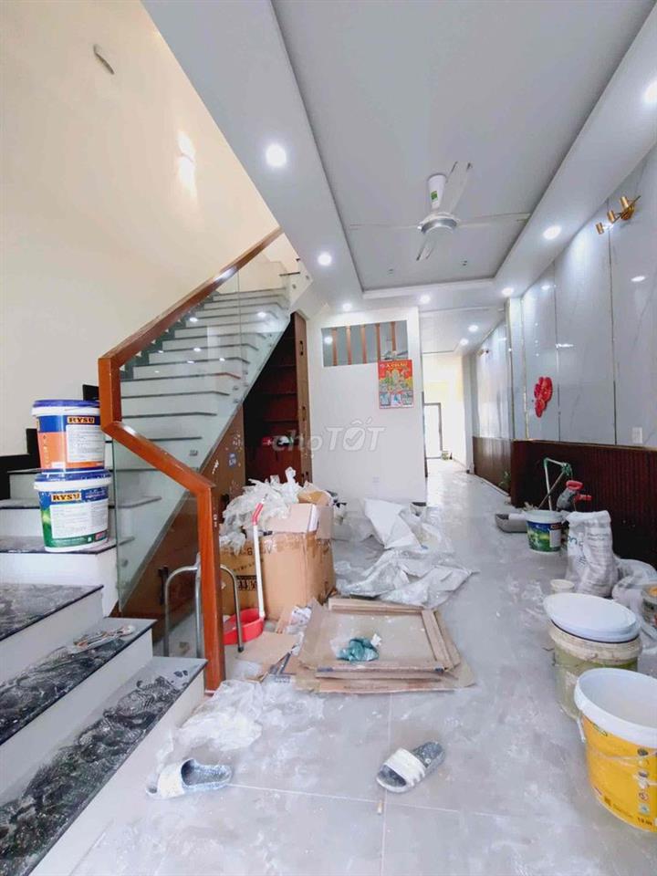 BÁN NHÀ 2 LẦU - KDC NÔNG THỔ SẢN TP CẦN THƠ (GẦN BỆNH VIỆN HOÀN MỸ) -