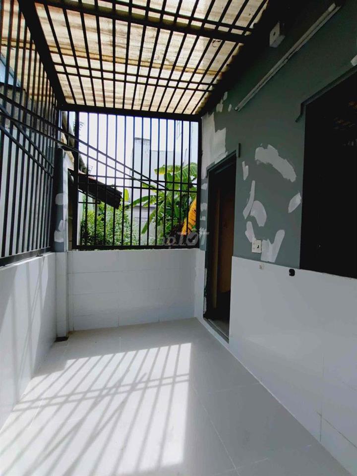 BÁN NHÀ 2 LẦU - KDC NÔNG THỔ SẢN TP CẦN THƠ (GẦN BỆNH VIỆN HOÀN MỸ) -