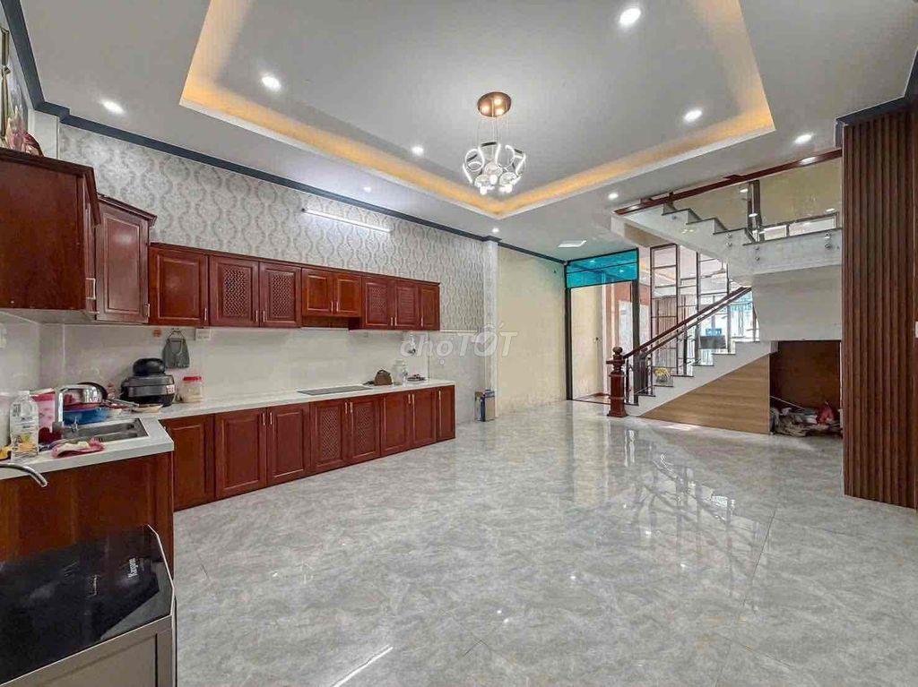 NHÀ 2 LẦU GẦN CÔNG VIÊN VÀ TRƯỜNG HỌC - KDC VĂN HOÁ TÂY ĐÔ - GIÁ: 4.8