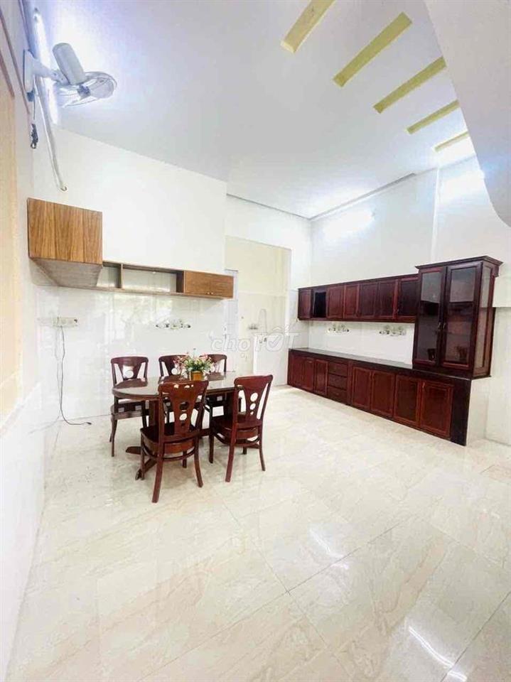 BÁN NHÀ 2 LẦU - ĐƯỜNG 8C2 - KDC HƯNG PHÚ - GIÁ: 4.3 TỶ (thương lượng)